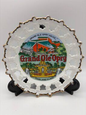 Vintage Grand Ole Opry House Dixieland Plaza Scotty Korean Souvenir Plate 8 Inch